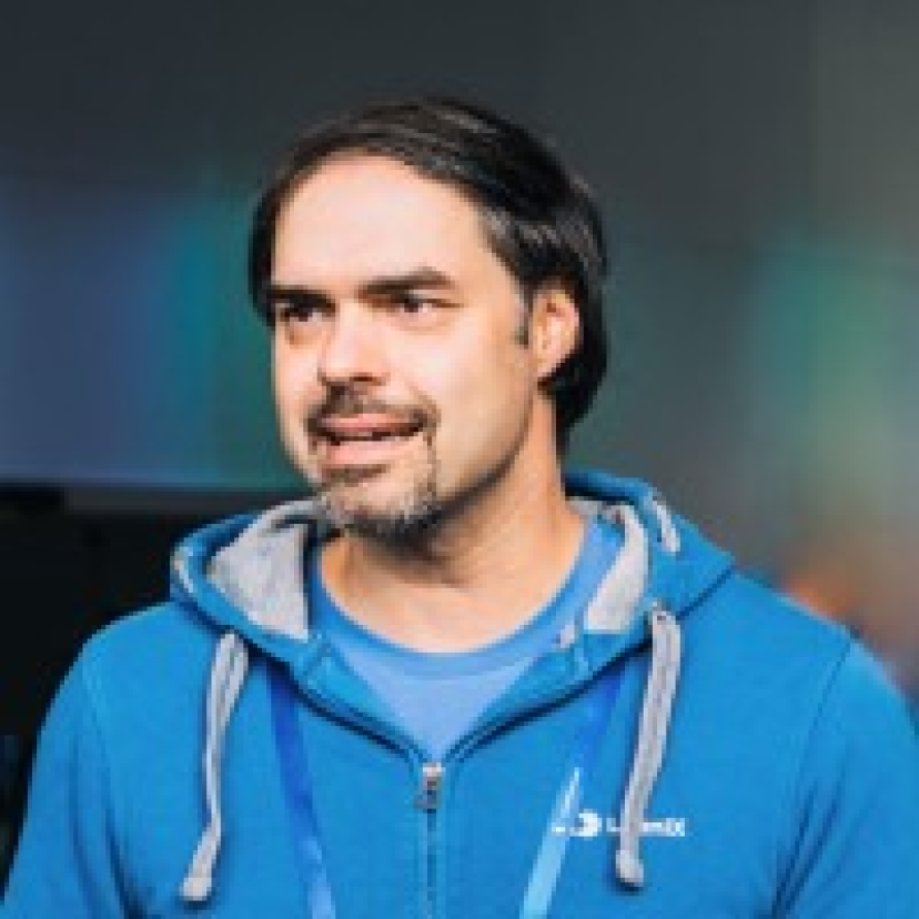 benjamin_strathmann_leanix_headshot_2x